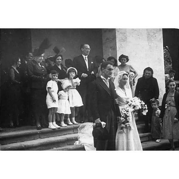 Chillida and Pilar Belzunce's wedding on 28 July 1950