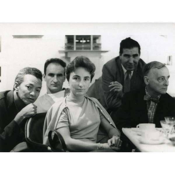 Pilar  junto a José Guerrero, Chillida y Wilfredo Lam, premiados ese año con el Graham Foundation Fellowship en Chicago