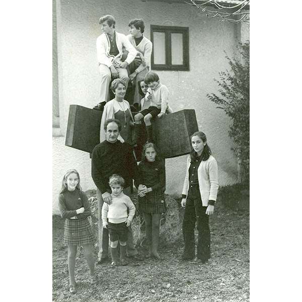 Familia Chillida Belzunce en Villa Paz, San Sebastián