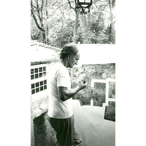 Chillida in front of Euzkadi V [Basque Country V] at the Fondation Maeght, Saint-Paul-de-Vence