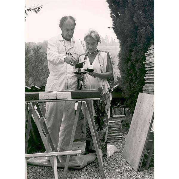Chillida and Pilar at Hans Spinner's workshop in Grasse