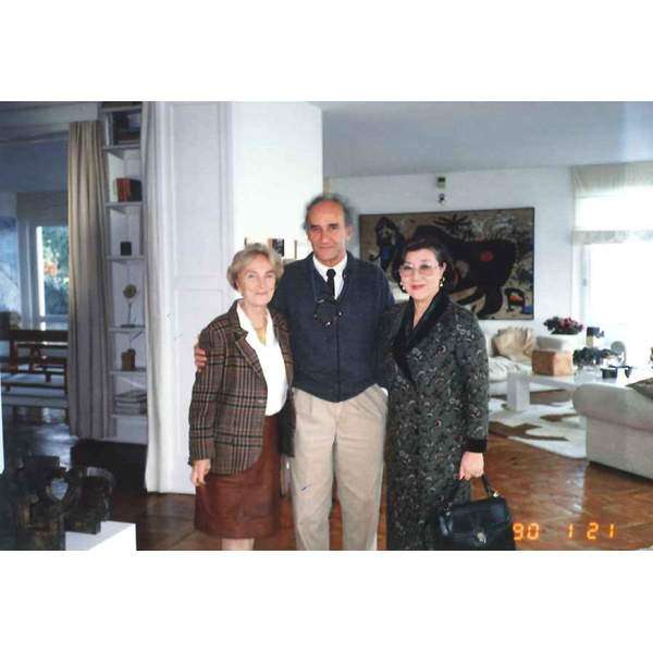 Pilar and Chillida with Mrs Maeda in Intzenea